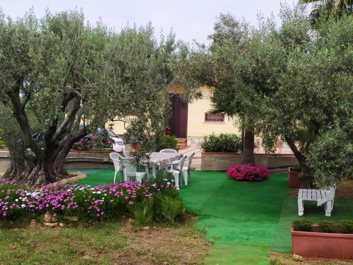 Bed and Breakfast Casanonnavittoria Terrasini Exteriér fotografie